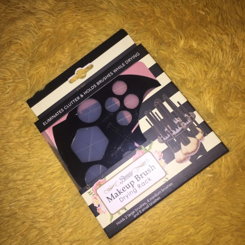 Makeup Brush Drying Rack